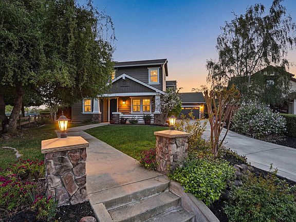 2nd image of 2785 Decker Ln