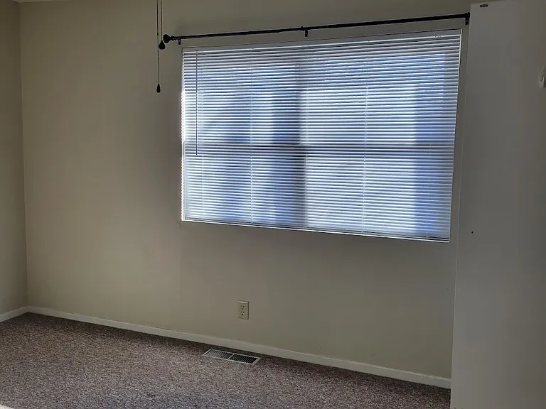 74 Lakeshore Ct #81-1 — Photo 10