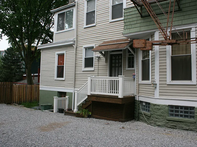 425 Southview Ave #2 — Photo 6