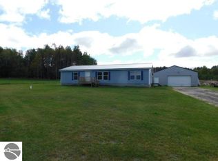 694 Anderson Rd SE, Kalkaska, MI 49646
