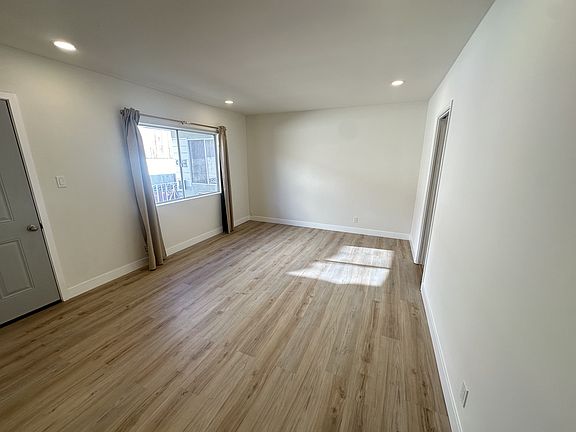 3rd image of 708 S 5th St #B