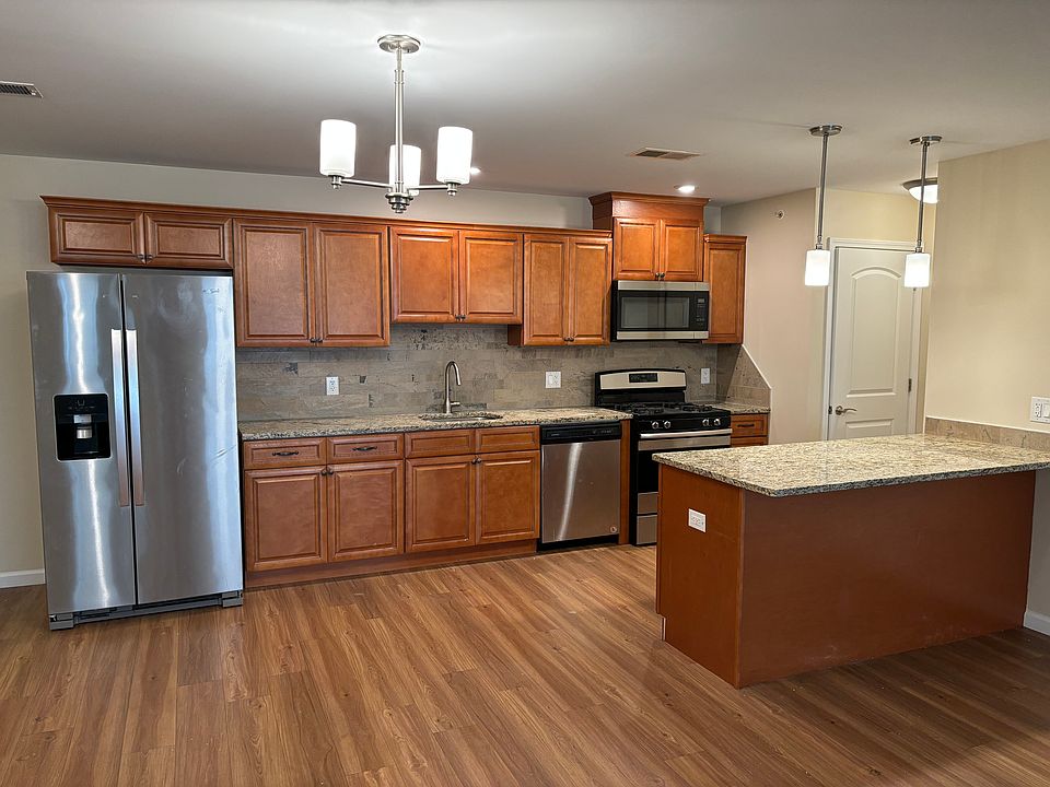 Open Kitchen