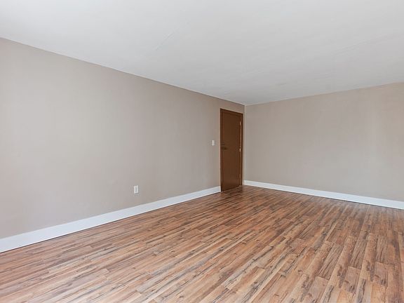 3rd image of 416 Greenwell Ave APT 2