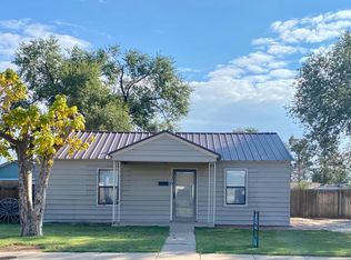 116 Hickory St, Levelland, TX 79336