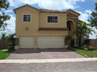 9516 SW 222nd Ln, Cutler Bay, FL 33190