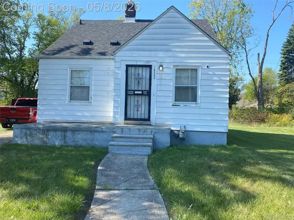 19353 Runyon St, Detroit, MI 48234