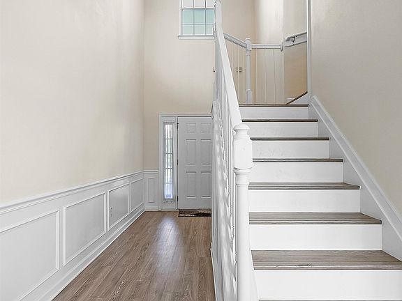 4th image of 6357 Autumn Berry Cir
