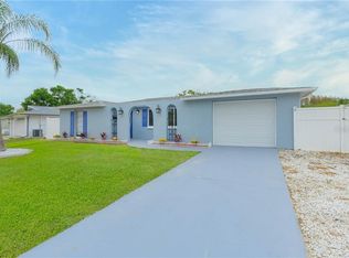 7127 Ashwood Dr, Port Richey, FL 34668