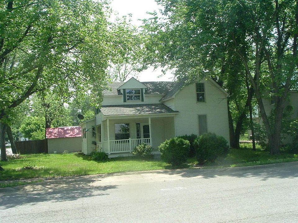 1st image of 1002 W Cass Ave