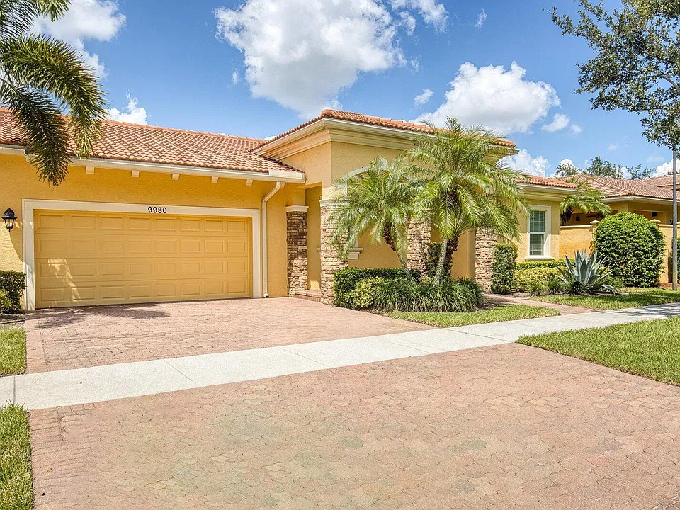 9980 SW Cicero Ln