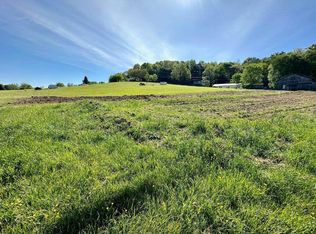 320 Springdale Dr, Bristol, TN 37620