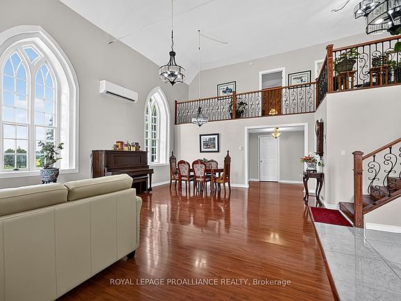 4th image of 5898 County Road 6 Rd