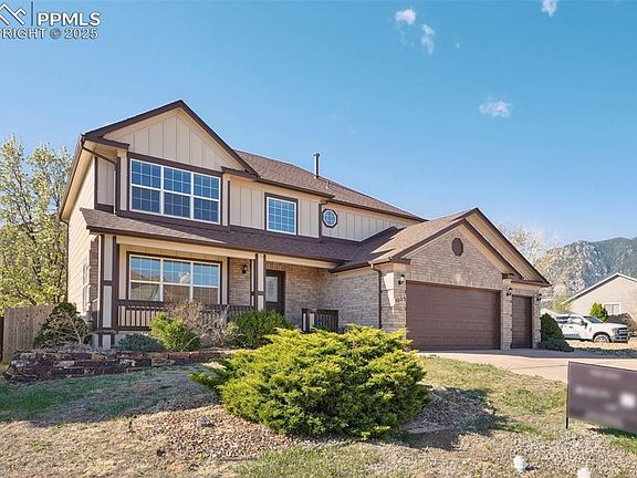 3rd image of 1035 Scarlet Oak Dr