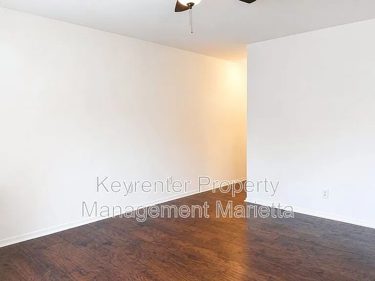 2190 Palmyra Dr — Photo 15