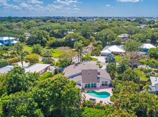 7 Lantana Ln, Sewalls Pt, FL 34996