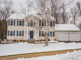 540 Richard Dr, Cheshire, CT 06410