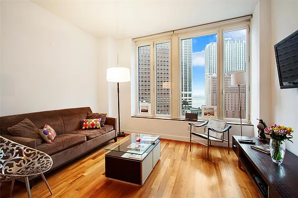 Rented by Douglas Elliman | media 27