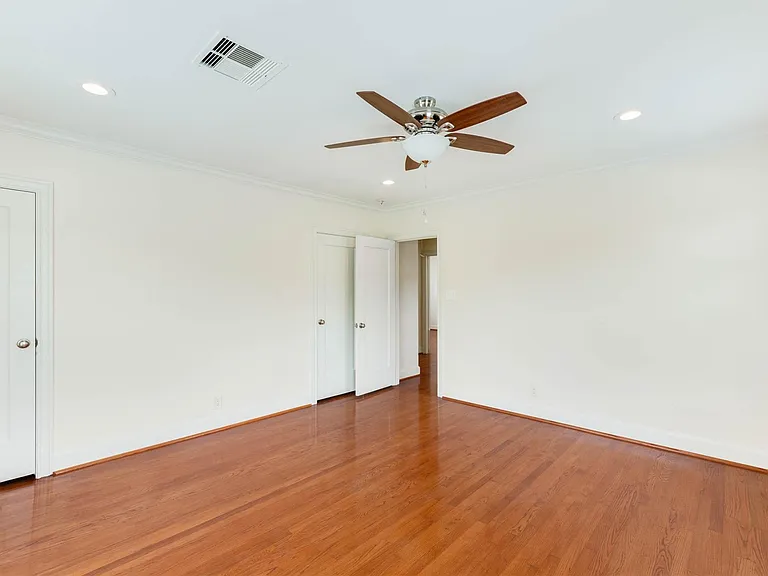 2343 Shakespeare St #2 — Photo 16