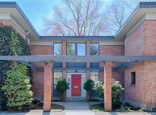 160 Fairfield Woods Rd APT 17, Fairfield, CT 06825