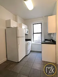 Rented by Realty 2000 Corp