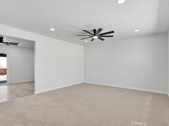4th image of 731 Stevens St