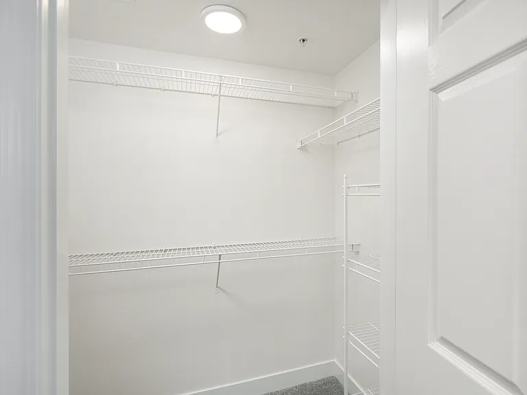 Donner - 2BR, 2BA 1,058SF