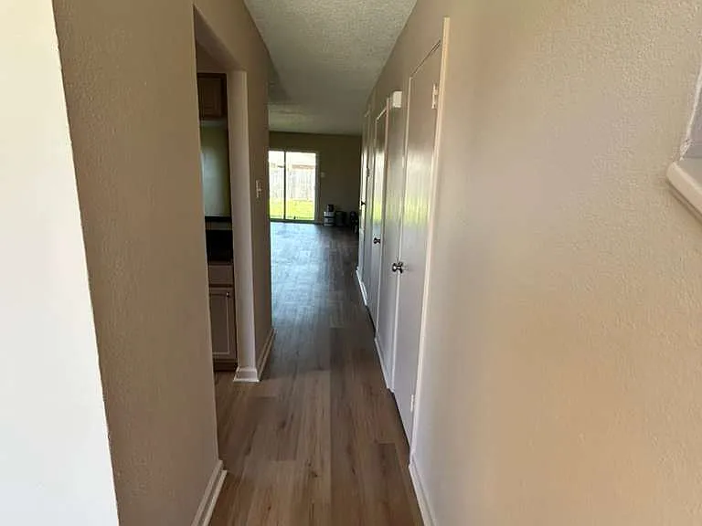 2604 Richland St #1 — Photo 2