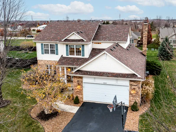 19159 Puritan Dr, Mokena, IL 60448