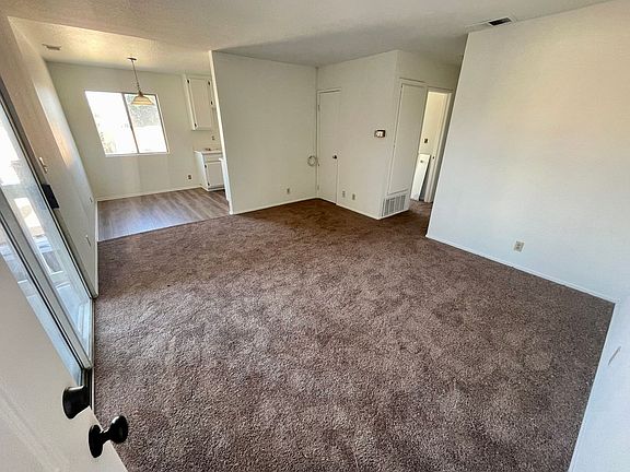 3rd image of 119 E Water St #D