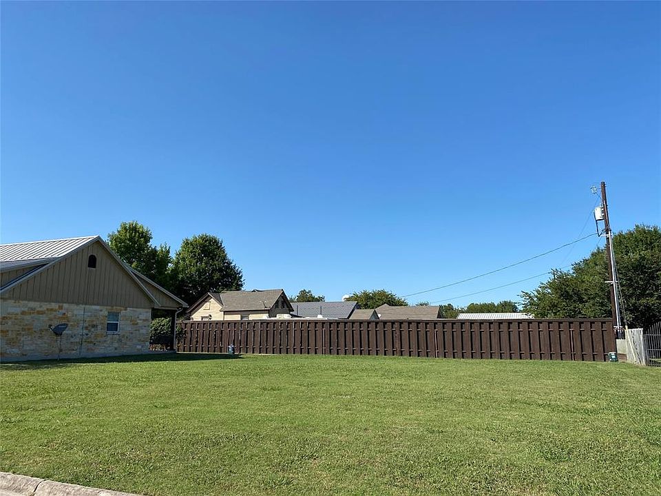 2nd image of 123 2nd St Lot 2