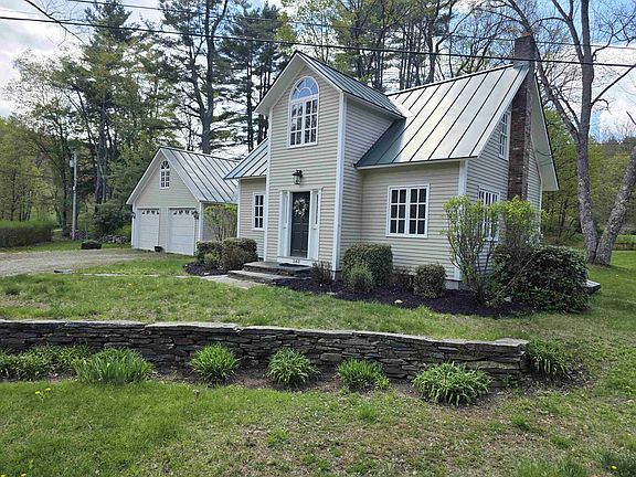 2nd image of 383 South Wardsboro Road