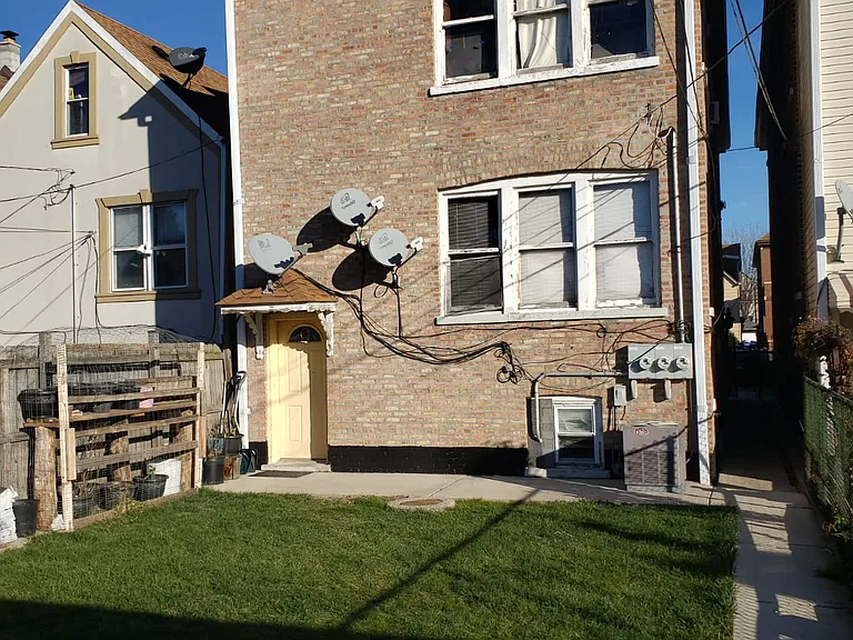 4520 S Richmond St #2 — Photo 13