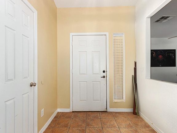 3rd image of 43316 W Neely Dr