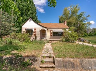 45 River Loop Rd, Tonasket, WA 98855