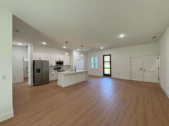 5th image of 16090 SW 35th Court Rd