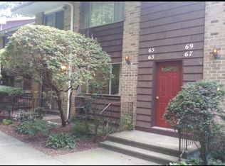 63 Acorn St, Bridgeport, CT 06606