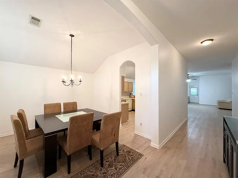 13810 Audra Ln — Photo 4