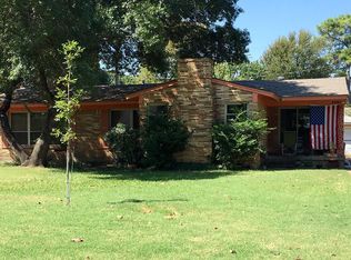 9557 Lakemont Dr, Dallas, TX 75220