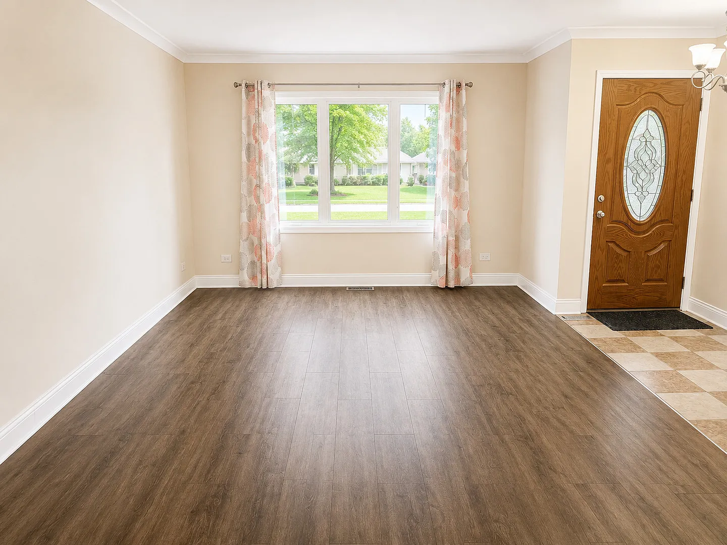 4 bed, 2.5 bath, 1900 sqft, $3,250 — Photo 4