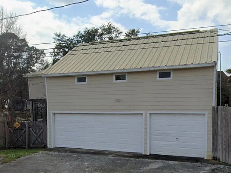 8 Bayvilla St — Photo 7