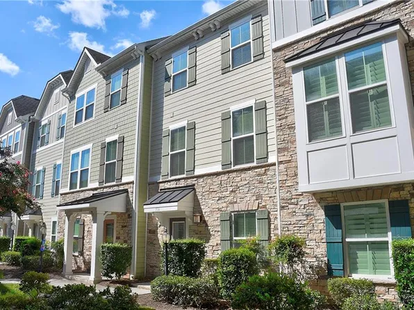 516 Elmo Trower Ln, Virginia Beach, VA 23451
