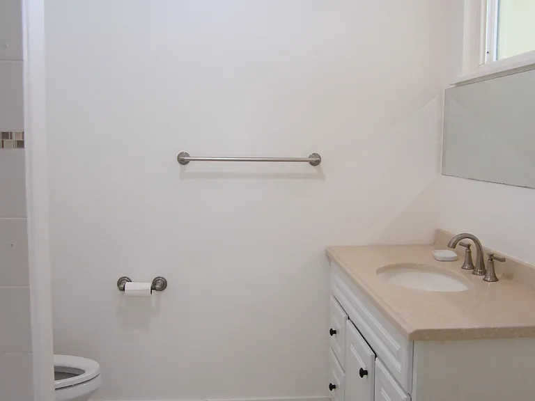 227 Oceano Ave #9 — Photo 15