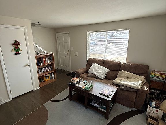 4th image of 4560 Everett Ct #4566