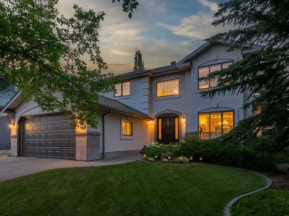 174 S Sienna Hills Dr SW, Calgary, AB T3H 2E2