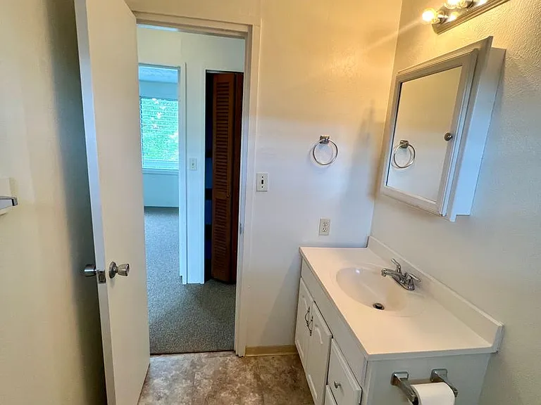 272 Kapiolani St #204 — Photo 11
