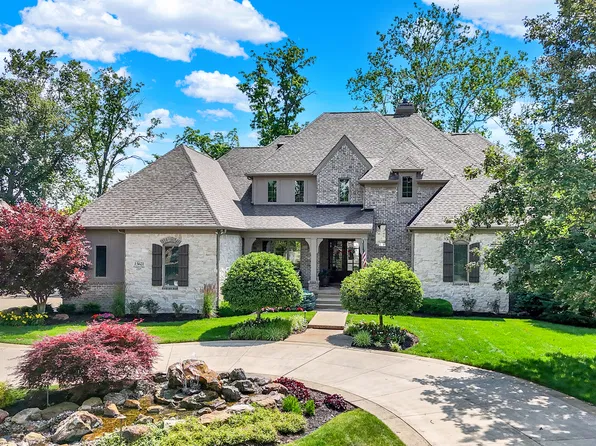 15621 Hidden Oaks Ct, Carmel, IN 46033