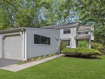 27 Farmington Chase Crescent #27, Farmington, CT, 06032