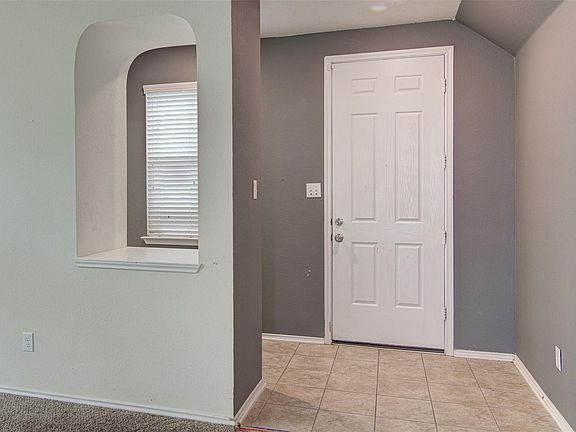 3rd image of 245 Culebra Dr