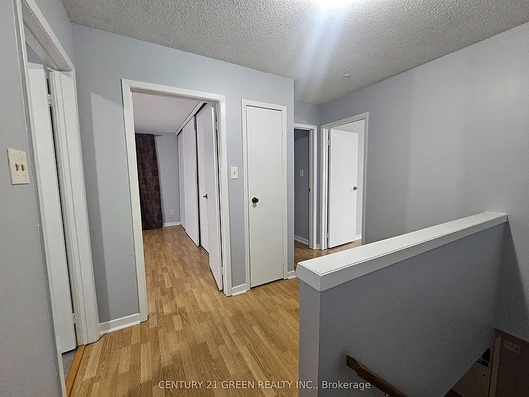 98 Falconer Dr #7 — Photo 16