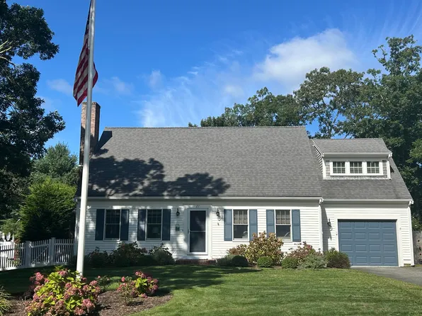 27 Hillcrest Drive, Harwich, MA 02645